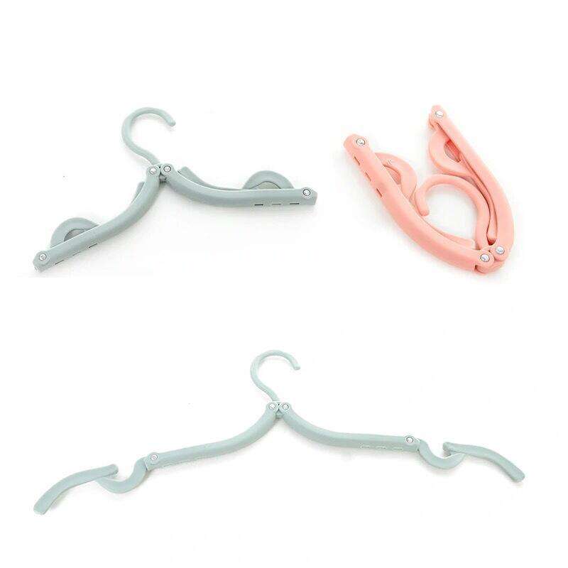 Foldable Clothes Hanger – Portable, Space Saving & Travel Friendly