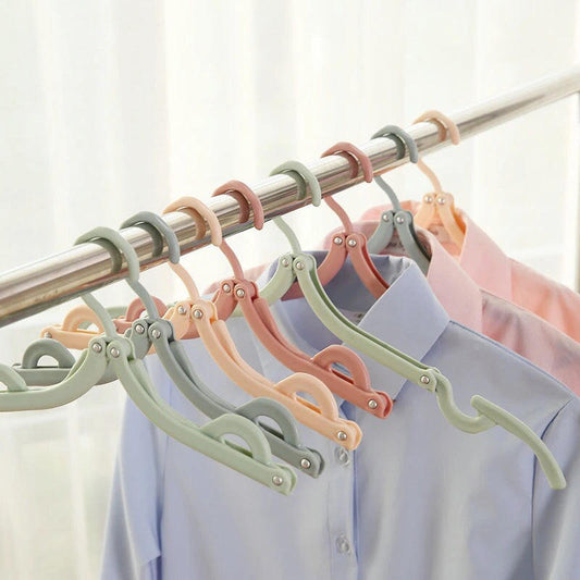 Foldable Clothes Hanger – Portable, Space Saving & Travel Friendly